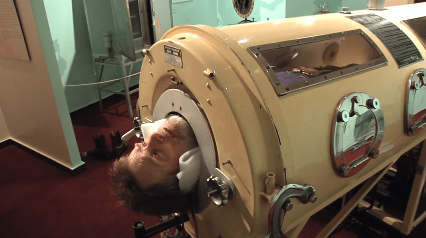 Robert Hicks, Mütter Museum Director Robert Hicks in an iron lung for an episode of the YouTube series Grey Matter